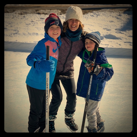 Meet your Posher, Janet - Picture 1 of 1